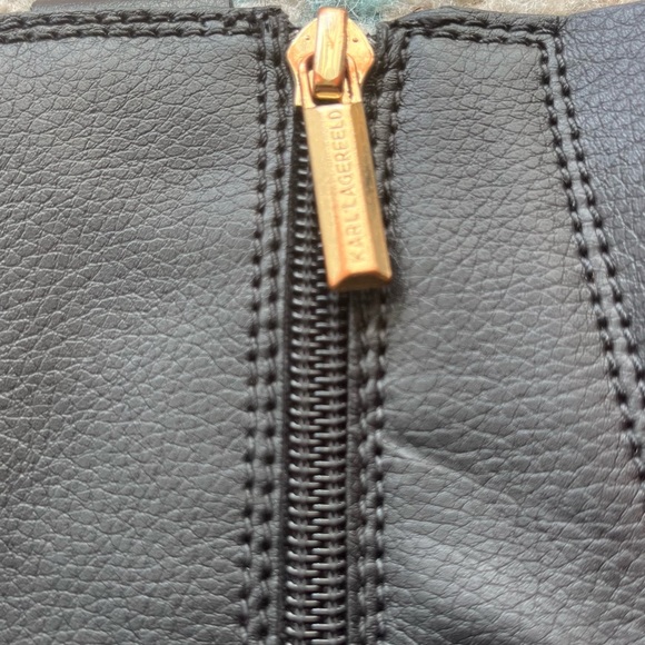 Black riding boots by Karl lagerfeld. - Picture 4 of 12